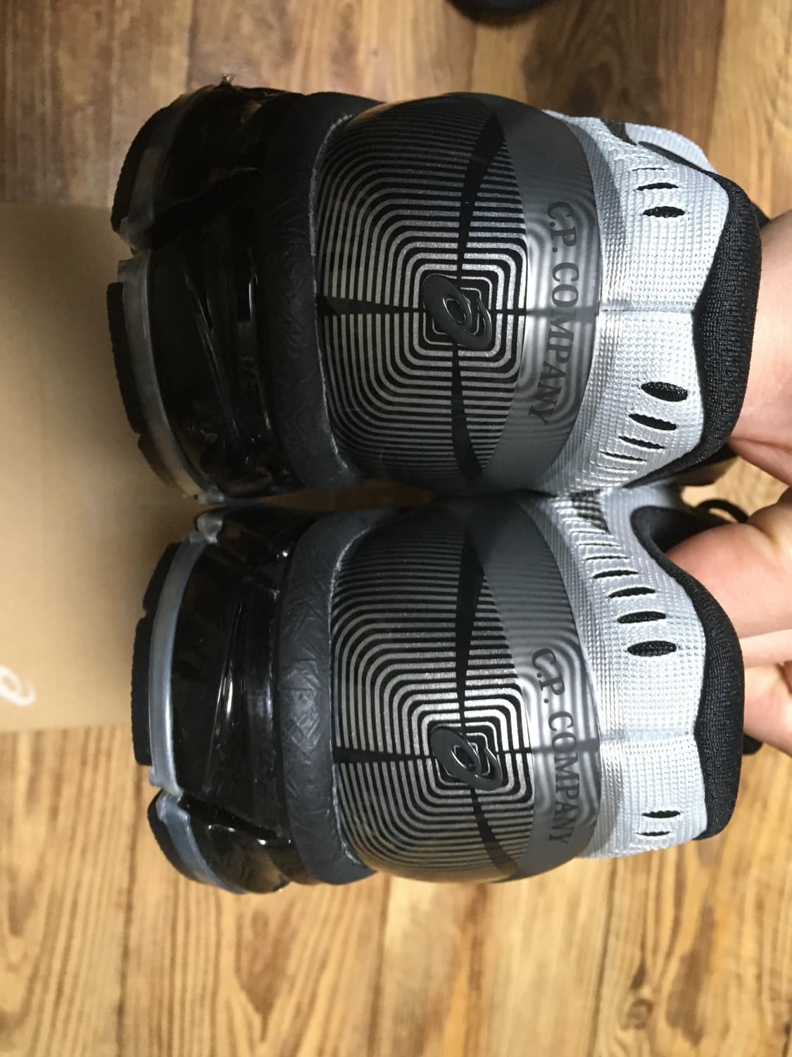 아식스 씨피컴퍼니 젤 퀸텀360 실버 판매합니다 상품이미지6