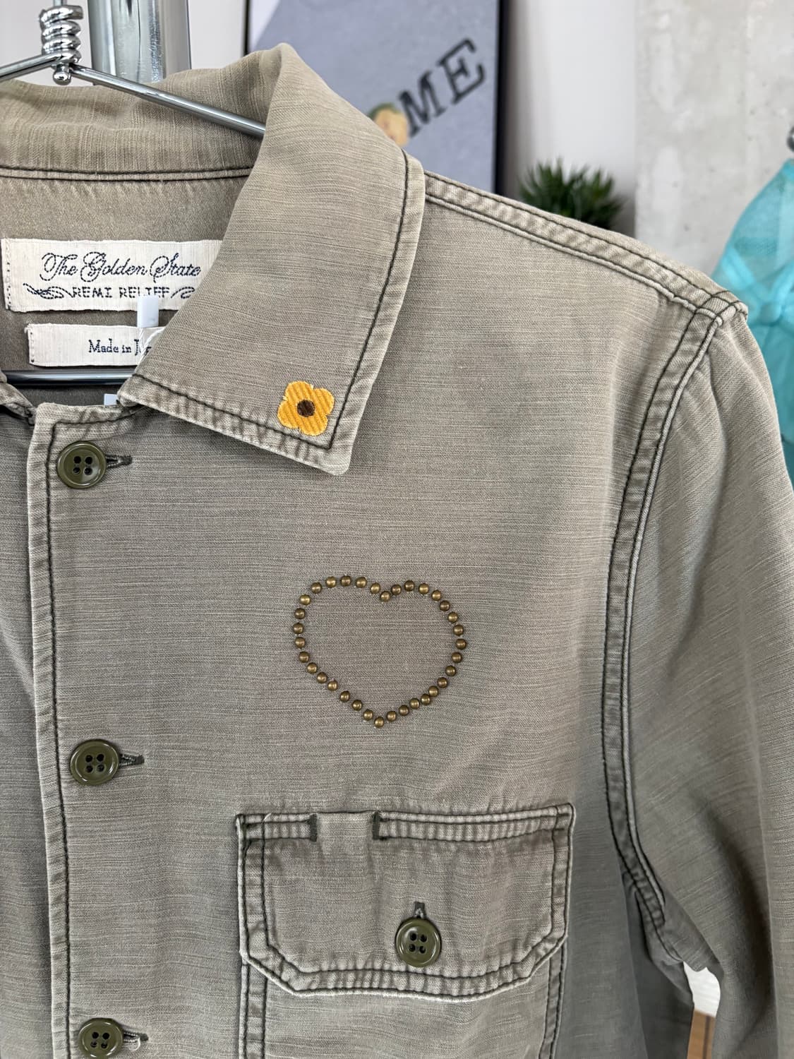 Remi relief 레미 릴리프 밀리터리 하트 셔츠 상품이미지2