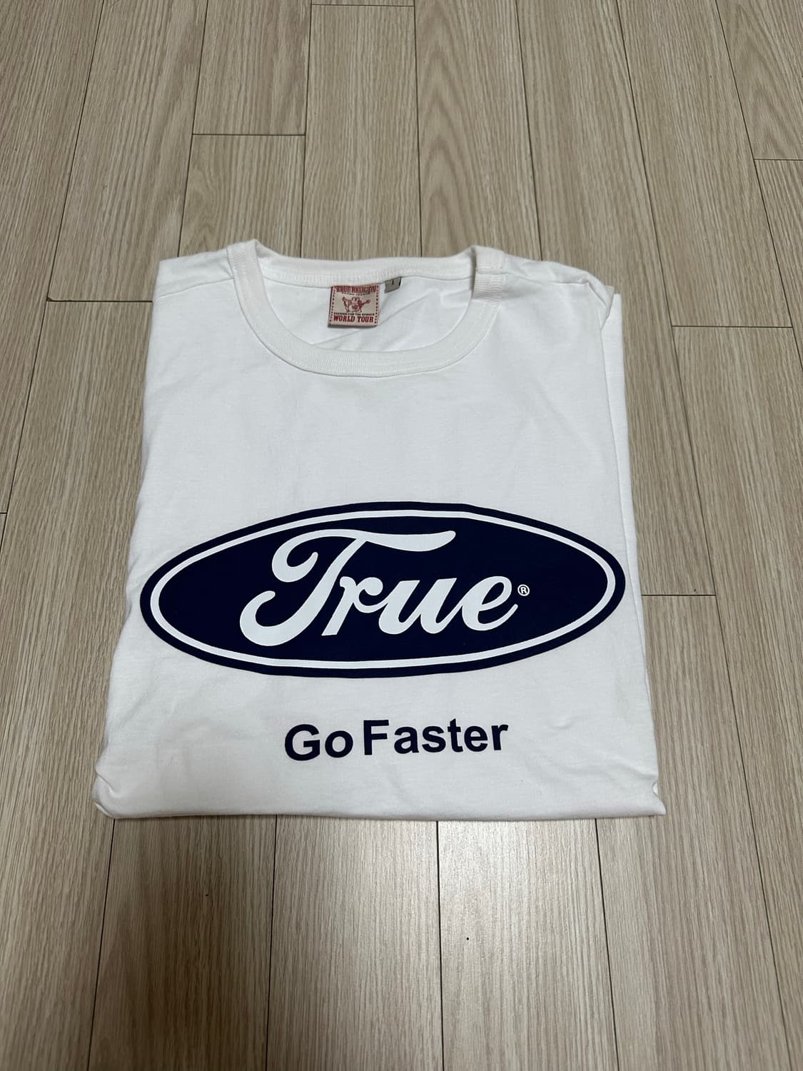 (새상품)트루릴리젼 고 페스터 숏 슬리브 화이트 (트루릴리젼 반팔) 상품이미지2