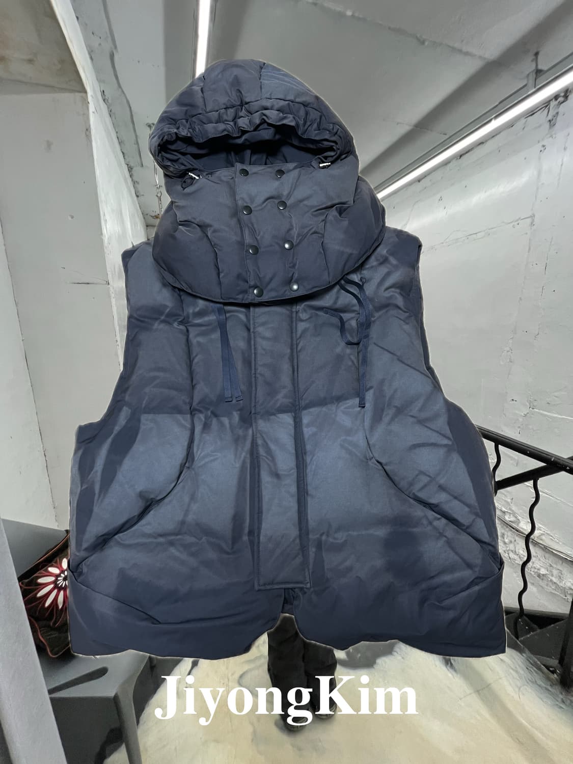 JiyongKim Oversized Down Vest 상품이미지1