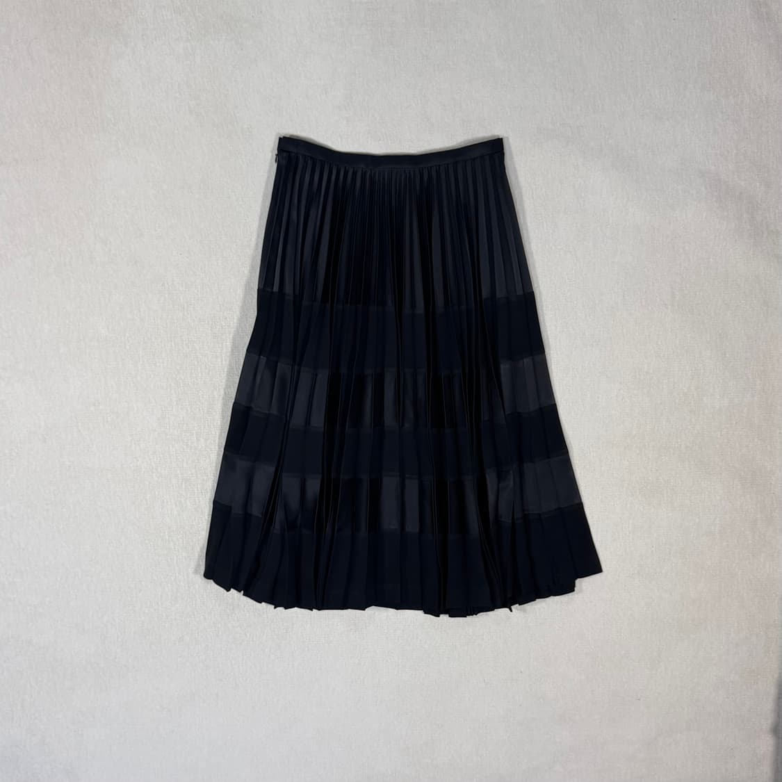 Pleated Black Skirt 상품이미지4