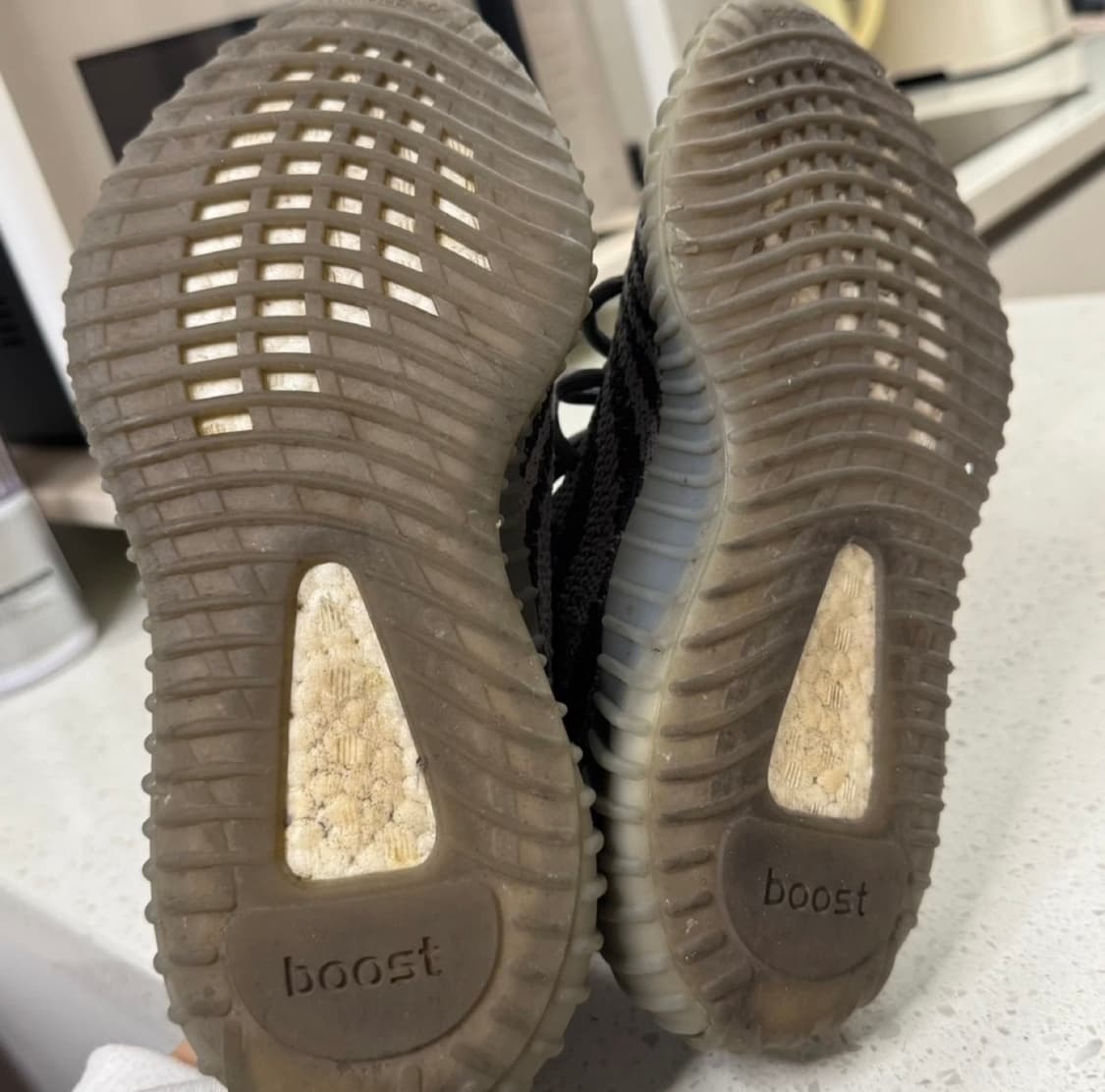 이지부스트 350 V2 벨루가 2.0 225사이즈 상품이미지3