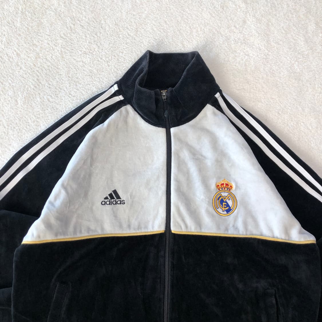 아디다스 레알마드리드 벨벳 져지  상품이미지3