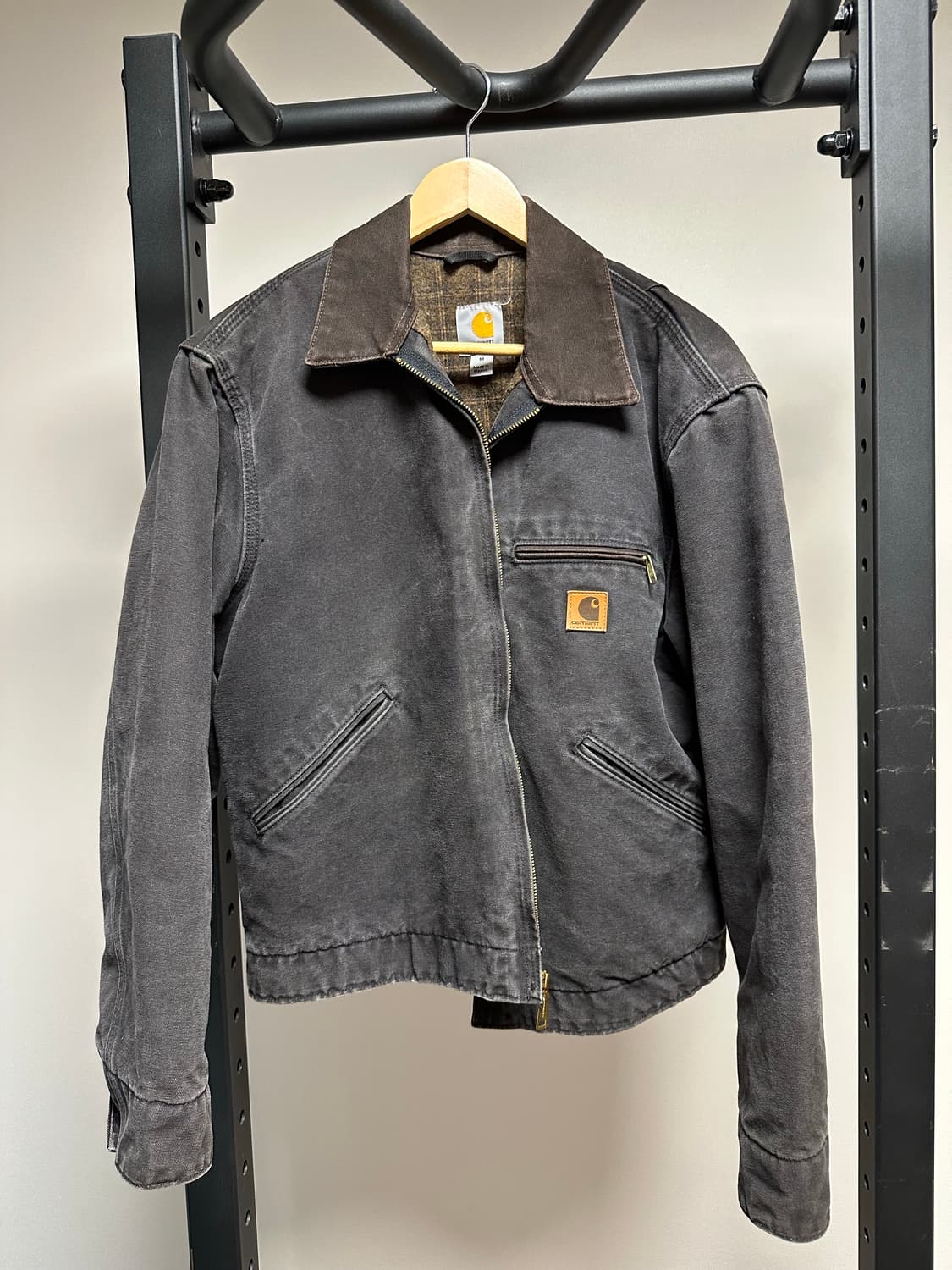 칼하트 j97 blk 디트로이트 자켓 상품이미지1