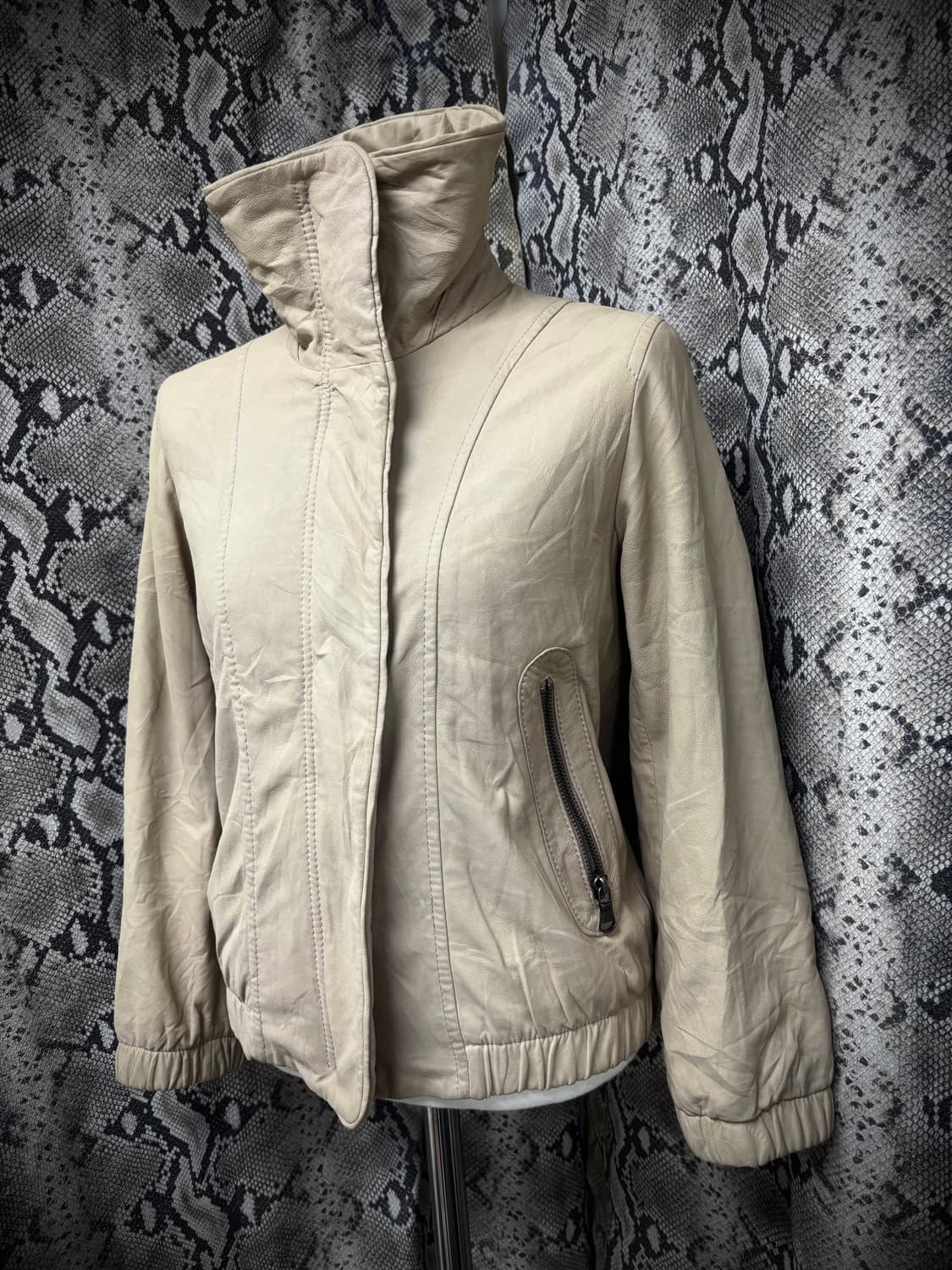 [Y2K]High-Neck Sand Bomber-Fit SheepSkin 상품이미지8