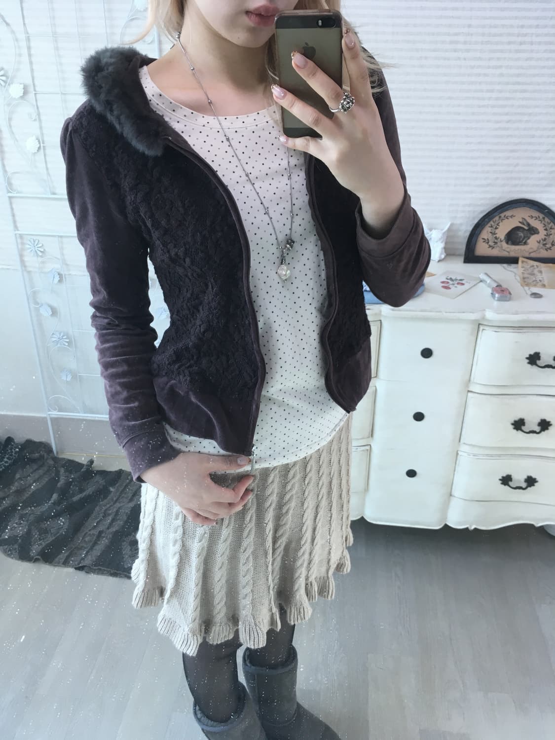 Rosa cherry 로즈브라운 벨루아 레이스 퍼 후드집업 상품이미지7