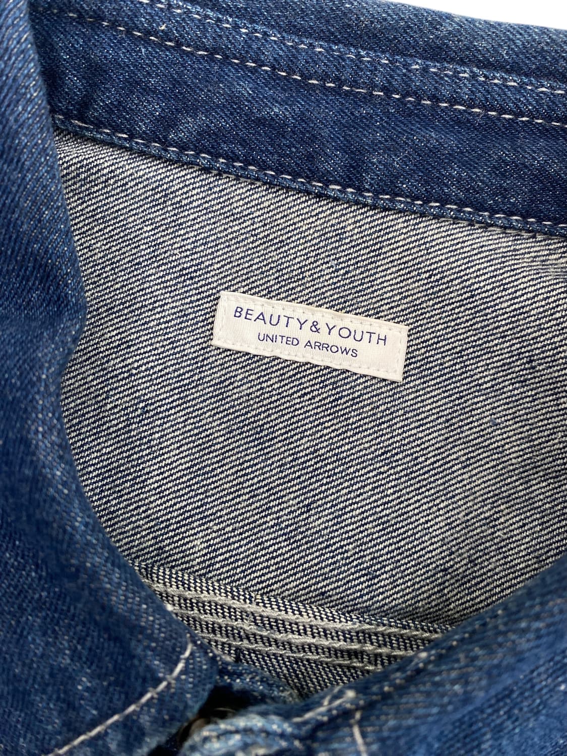 유나이티드 에로우즈 2포켓 데님 셔츠 상품이미지7