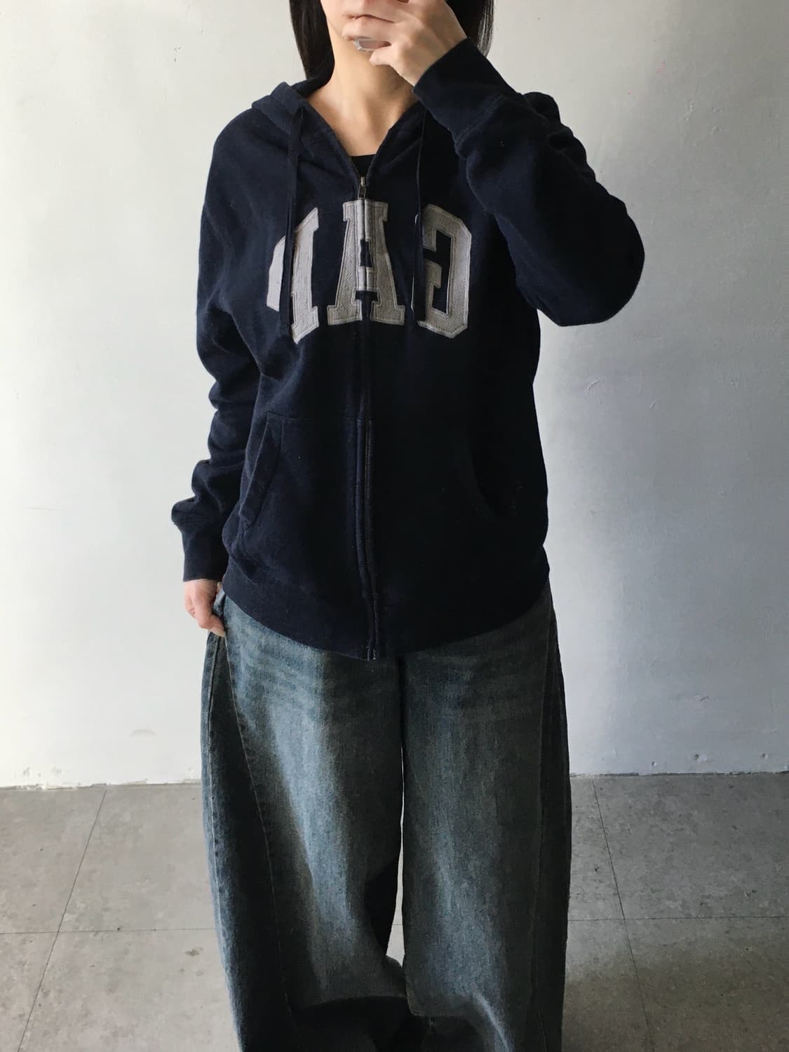 갭 스펠 후드집업 상품이미지1