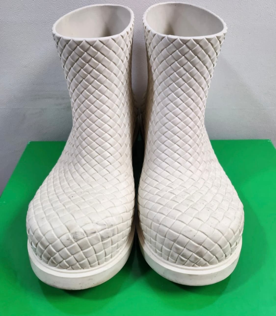 정품 상태 좋은 보테가베네타 파이어맨 러버부츠 44사이즈 상품이미지2