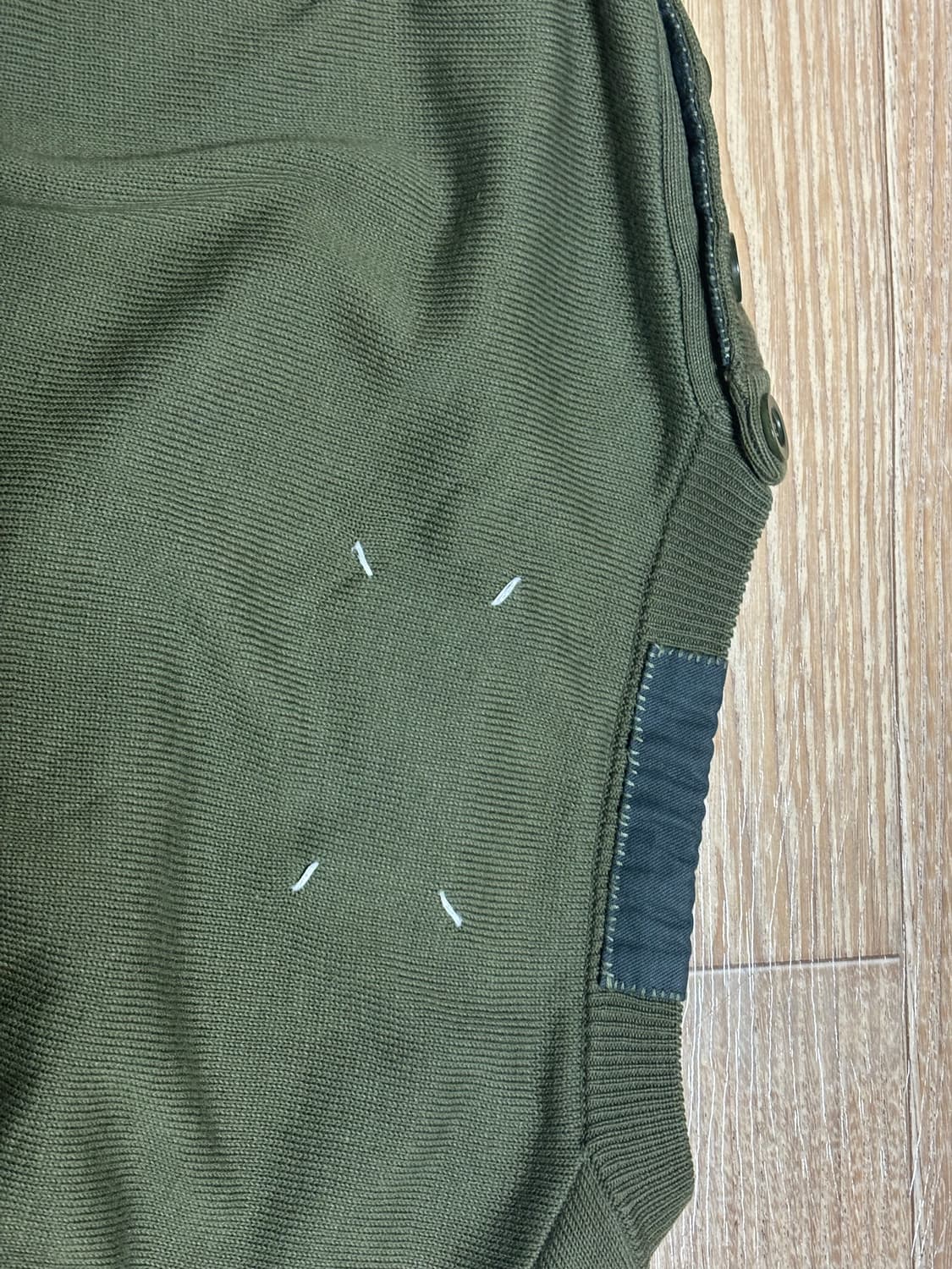 메종 마틴 마르지엘라 10aw 엘보우 패치 밀리터리 니트 상품이미지1