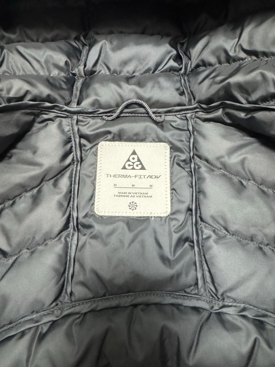 (M) 나이키 ACG 라바 플로우 써마핏 자켓 블랙 서밋 화이트 상품이미지6