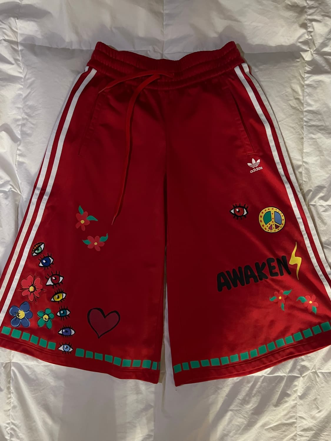 아디다스 오리지널스 x 퍼렐 윌리엄스 상품이미지2