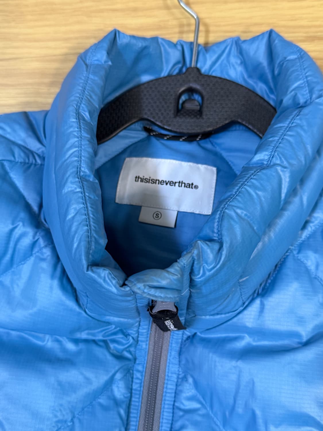 디스이즈네버댓 울트라라이트 다운 자켓  S 상품이미지4
