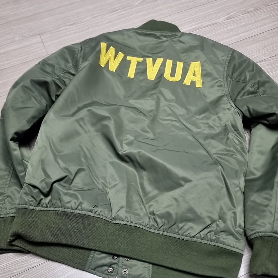 WTAPS 더블텝스 WTVUA 봄버 자켓 카키색(100-105) 상품이미지7
