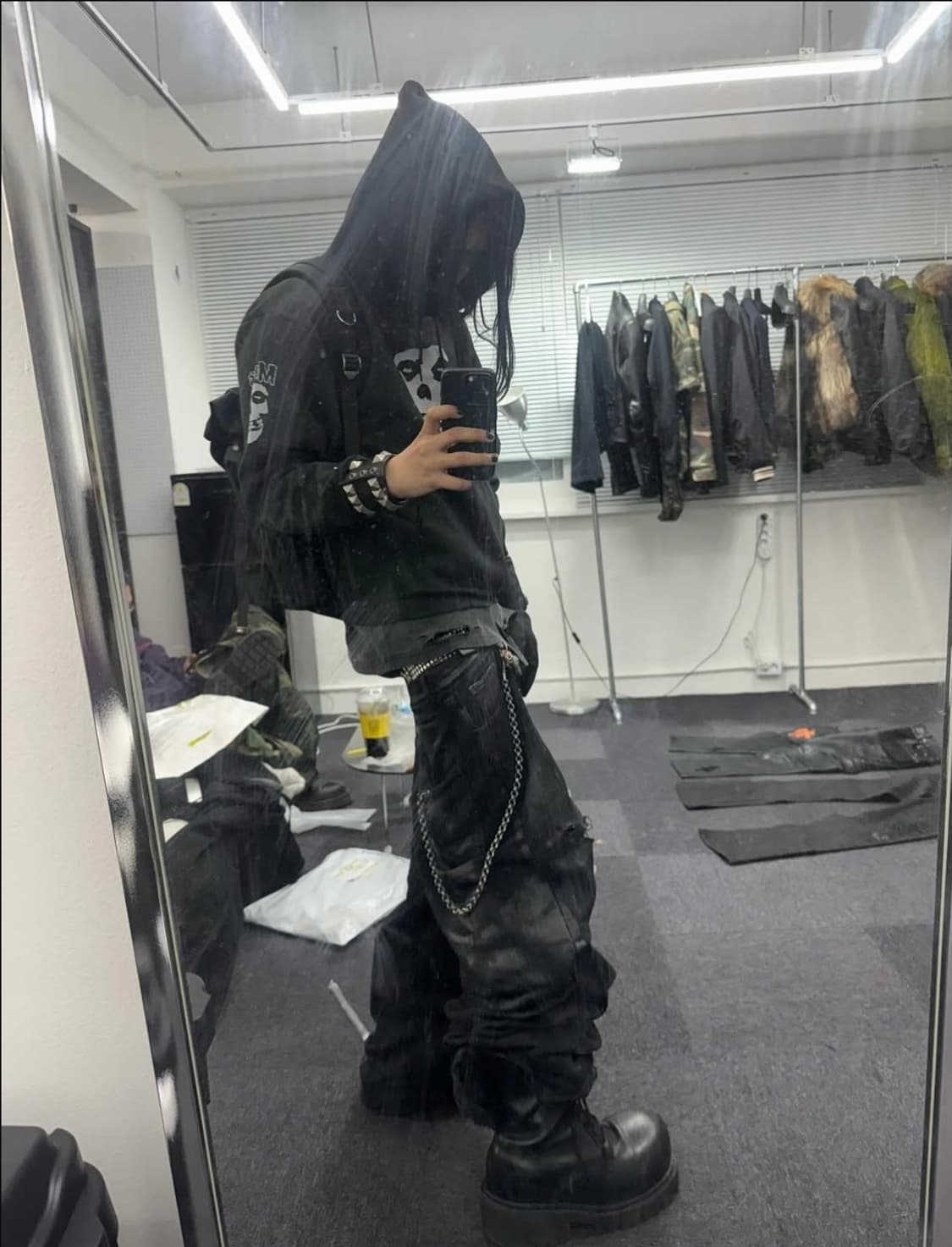 에모스탠스클럽 코티드 배기 카펜터 진 1size (black) 상품이미지2