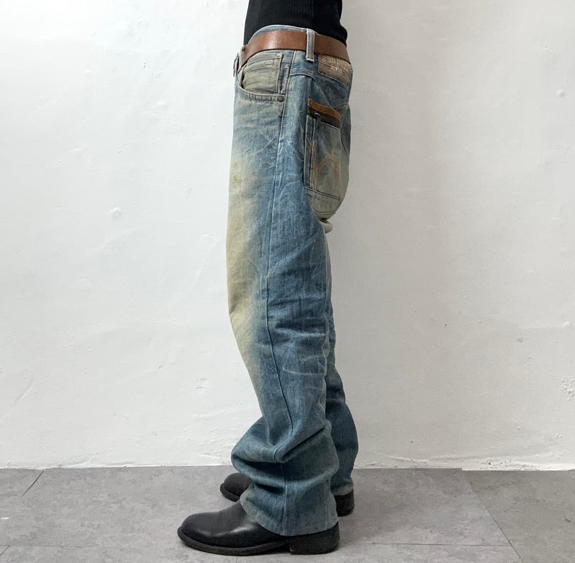 EDWIN Exclusive Faded Wash Denim 상품이미지2