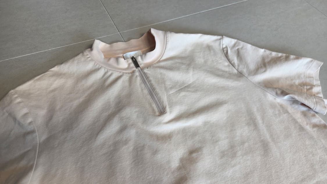 COS 코스 지퍼 모크넥 반팔 티셔츠 상품이미지4