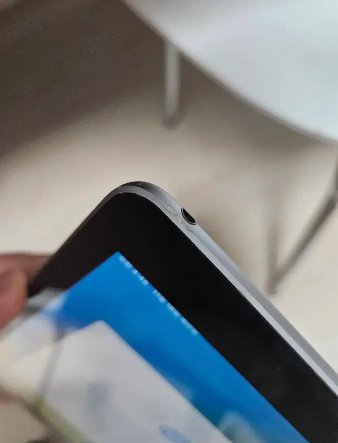 아이패드 6세대 32G wifi 실버+애플펜슬 상품이미지7