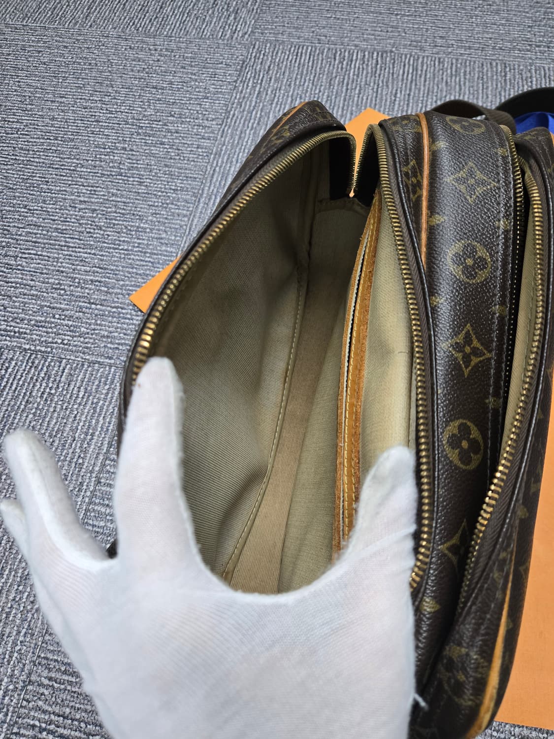 [특가][정품] 루이비통 리포터 메신저백 상품이미지7