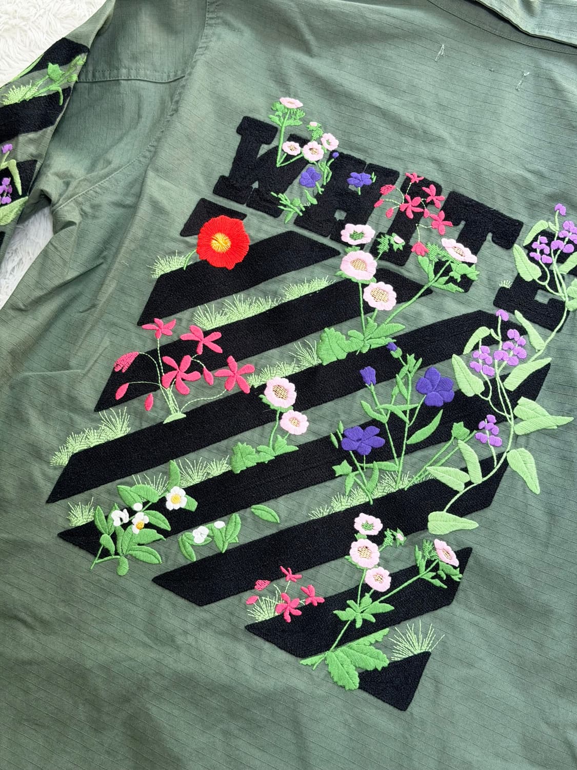 Off-White 카키 꽃무늬 야상 자켓 S 상품이미지9