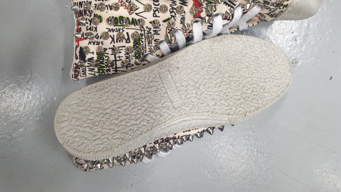 젠치 스터드 하이탑 스니커즈 38 상품이미지6