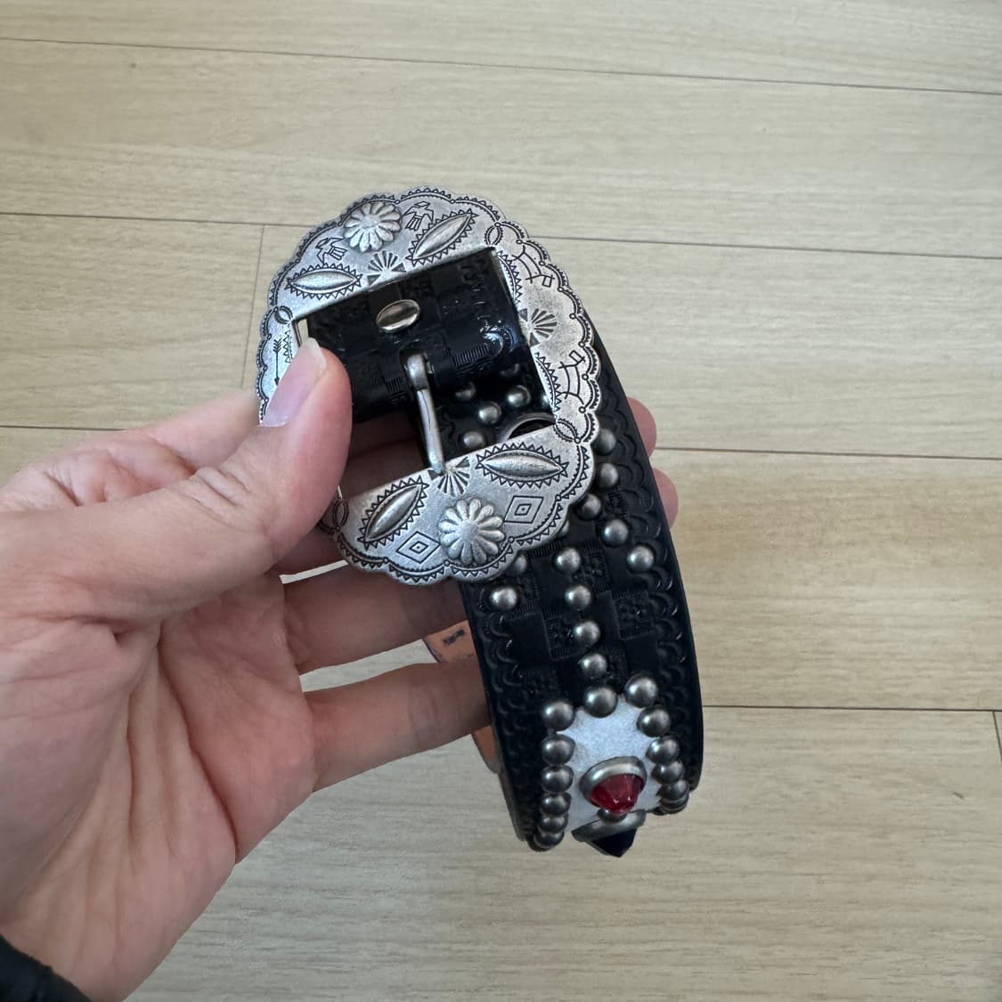 솔리드브라스앤코 웨스턴 스터드 가죽 벨트 상품이미지2