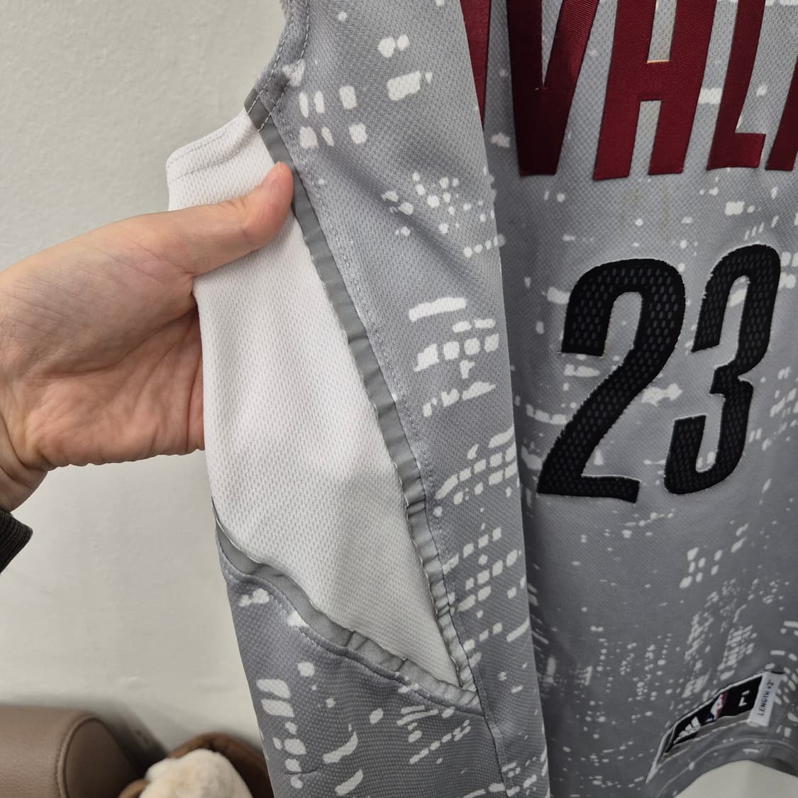 아디다스 NBA 르브론 시티라이츠 져지 황금사이즈 L 상품이미지3