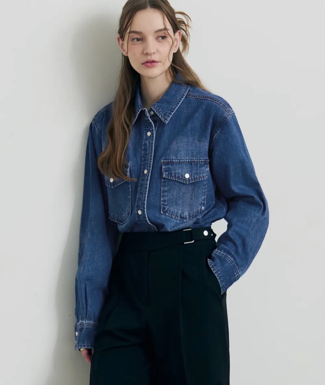 드로우핏 우먼 슬림 라인 포켓 데님 셔츠 블루 M 새상품 상품이미지1