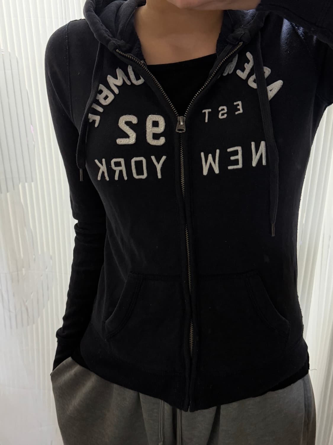 대장템 딱붙핏 아베크롬비 네이비 후드집업 s 상품이미지1