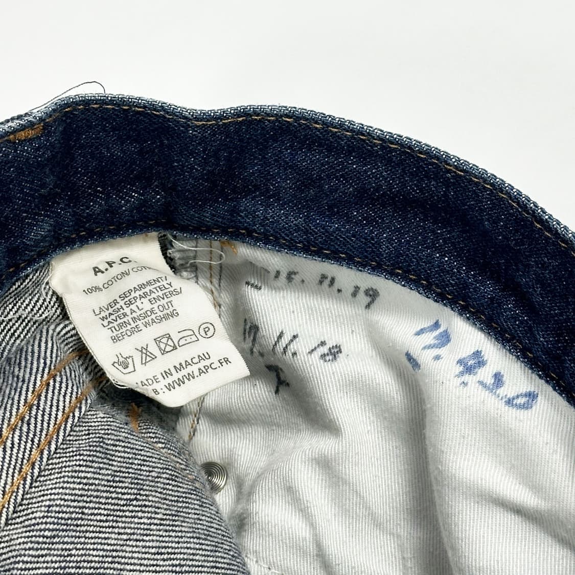 28 A.P.C. 아페쎄 레귤러 슬림핏 데님팬츠 상품이미지6