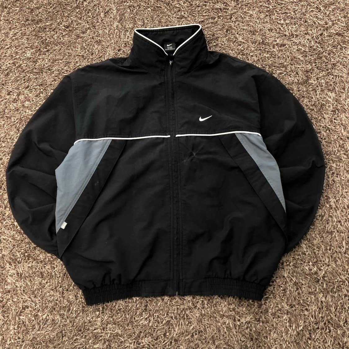 나이키 빅로고 올드스쿨 바람막이 자켓 상품이미지4