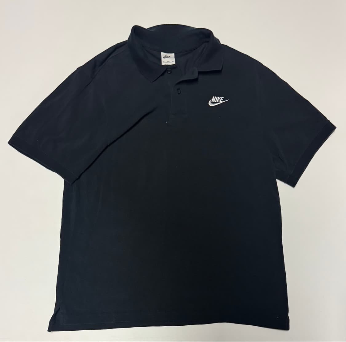 나이키 기본 스우시 23년도 반팔 카라 티셔츠 블랙 L ~ XL 상품이미지1