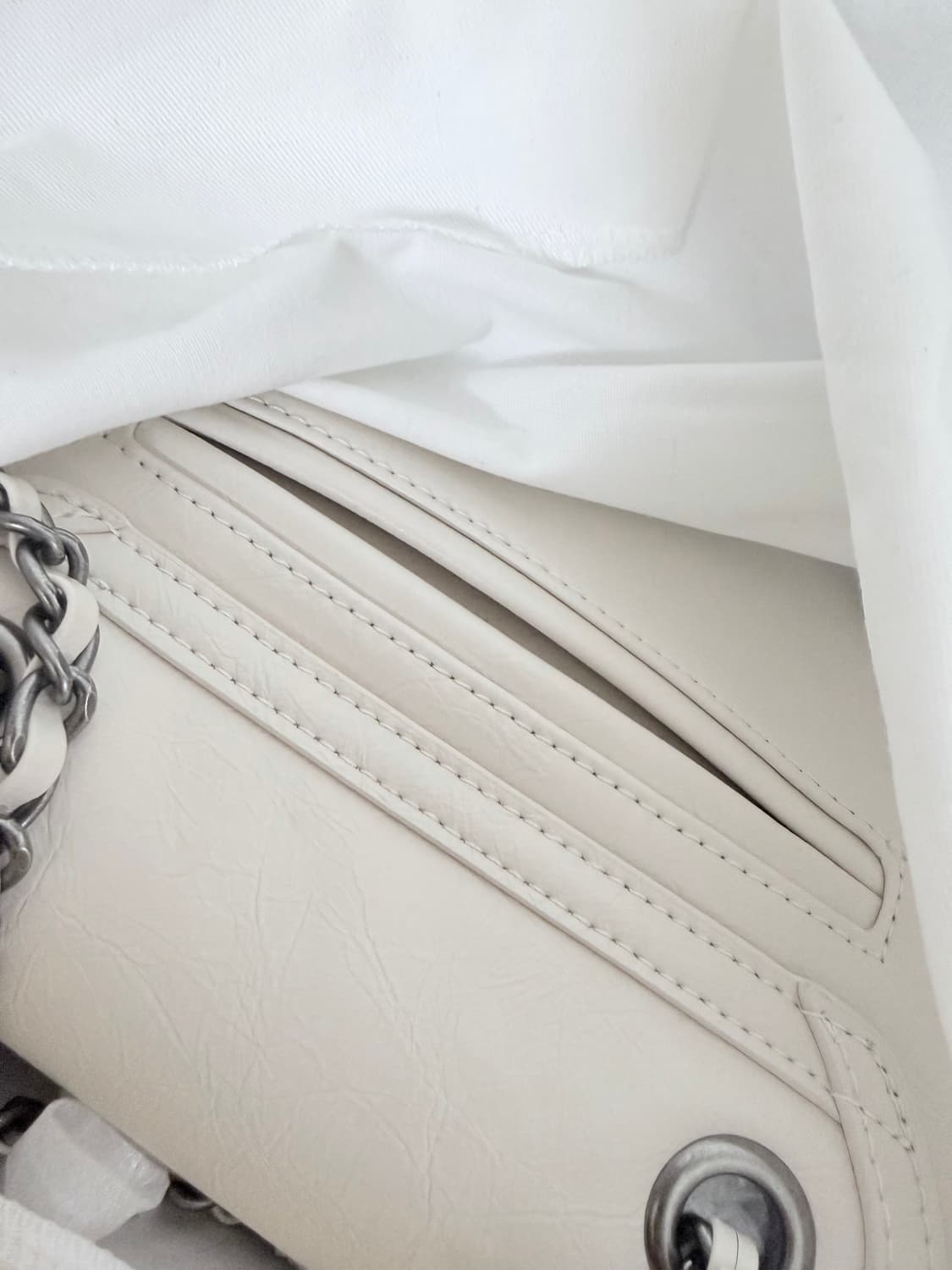 키아르 젤타 백팩소프트 아이보리 상품이미지2