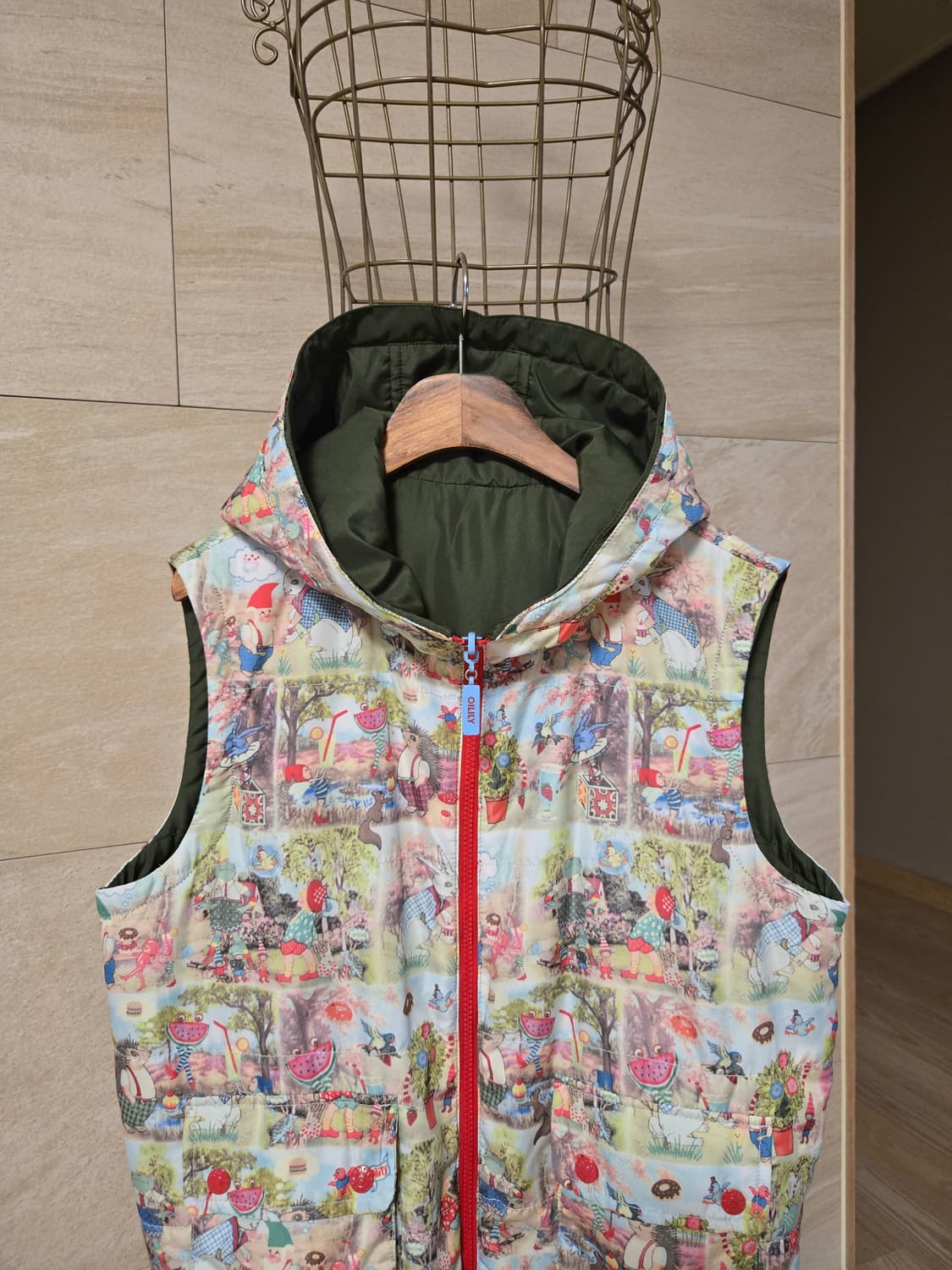 [m] 오일릴리 양면 후드 패딩 조끼 상품이미지2