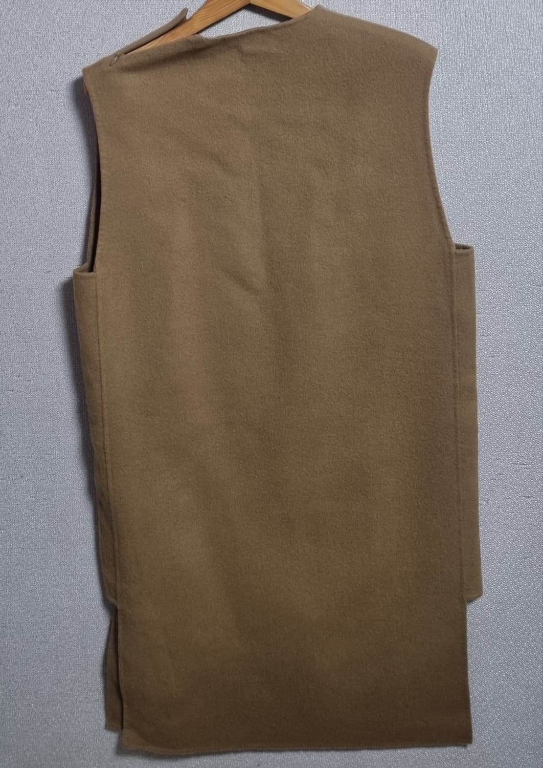 새상품) S (55) 스튜디오톰보이 다크베이지 울/앙고라 민소매 원피스  상품이미지2