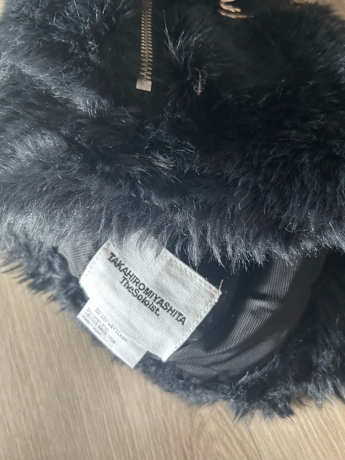 솔로이스트 21aw 퍼 더블집 넥워머 상품이미지7