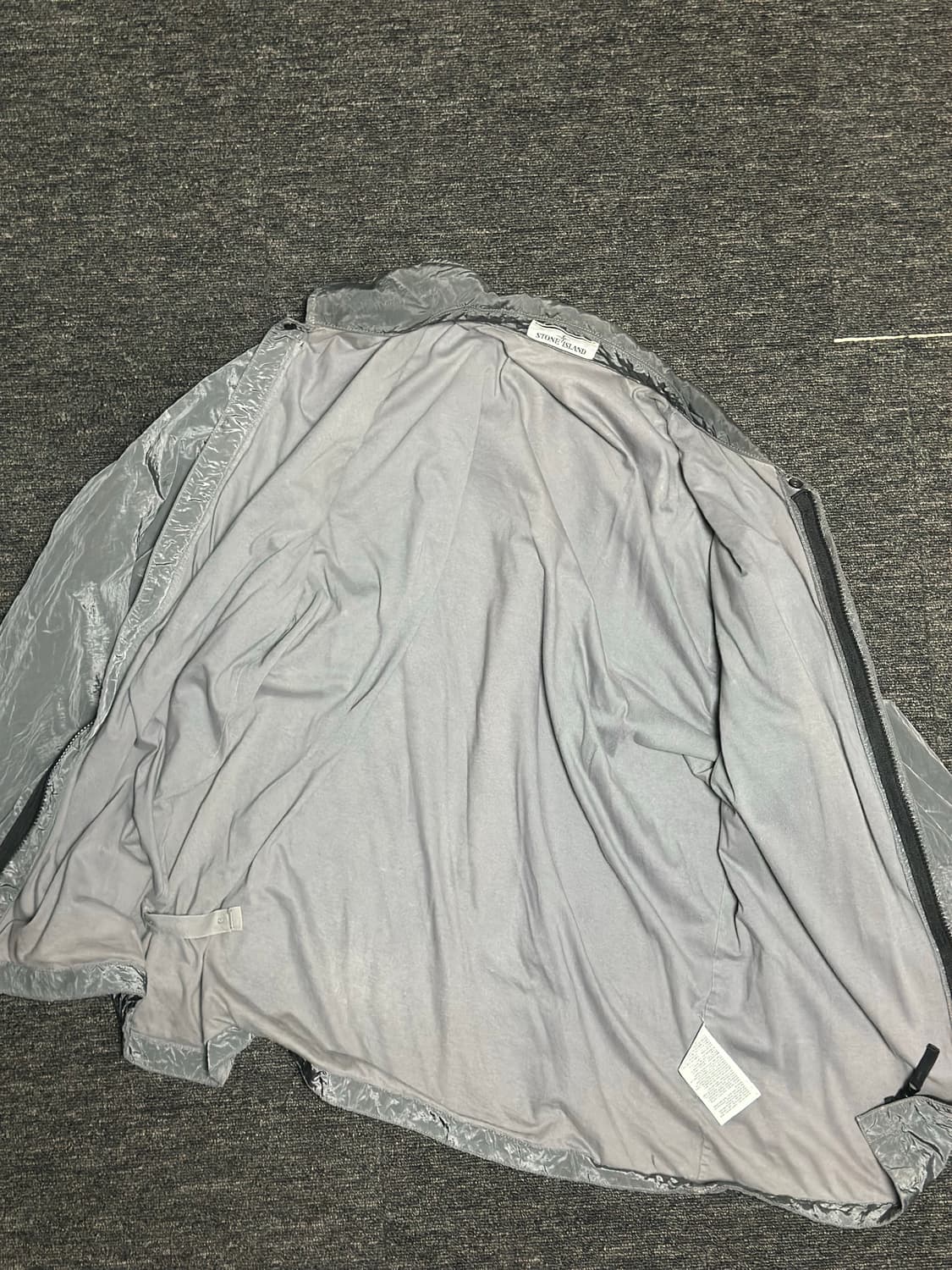 스톤아일랜드 17FW 나일론메탈 셔츠 XL황금사이즈 식케이 착용 상품이미지6