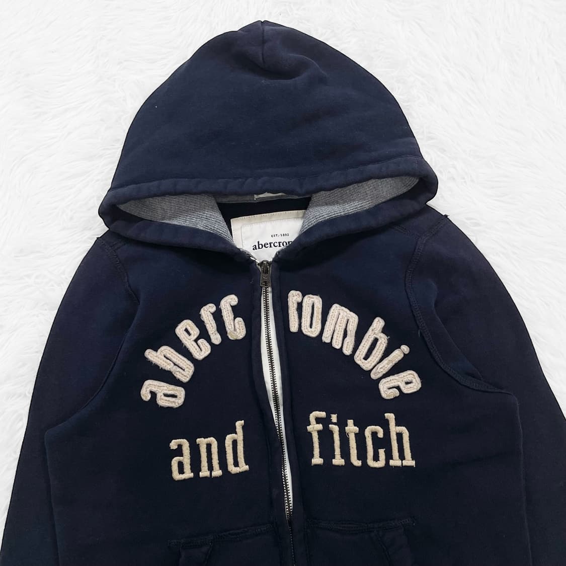 아베크롬비 아치 로고 후드집업 네이비 상품이미지3