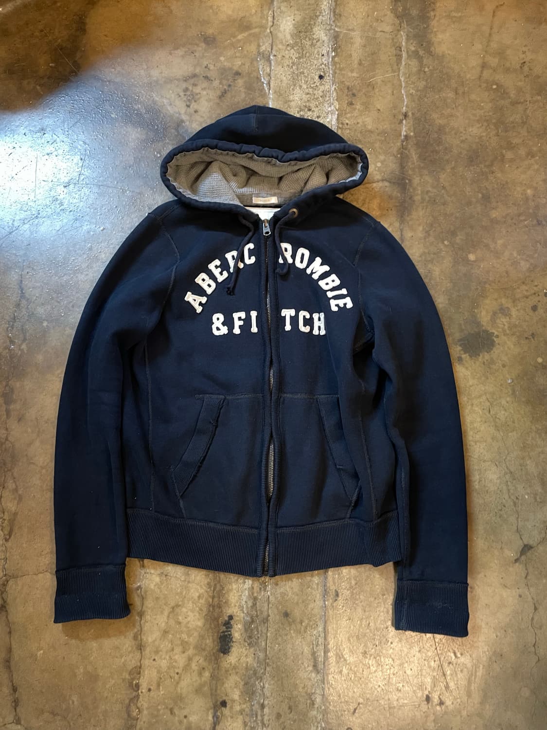 아베크롬비 & 피치 로고 다크네이비 후드 집업  상품이미지1
