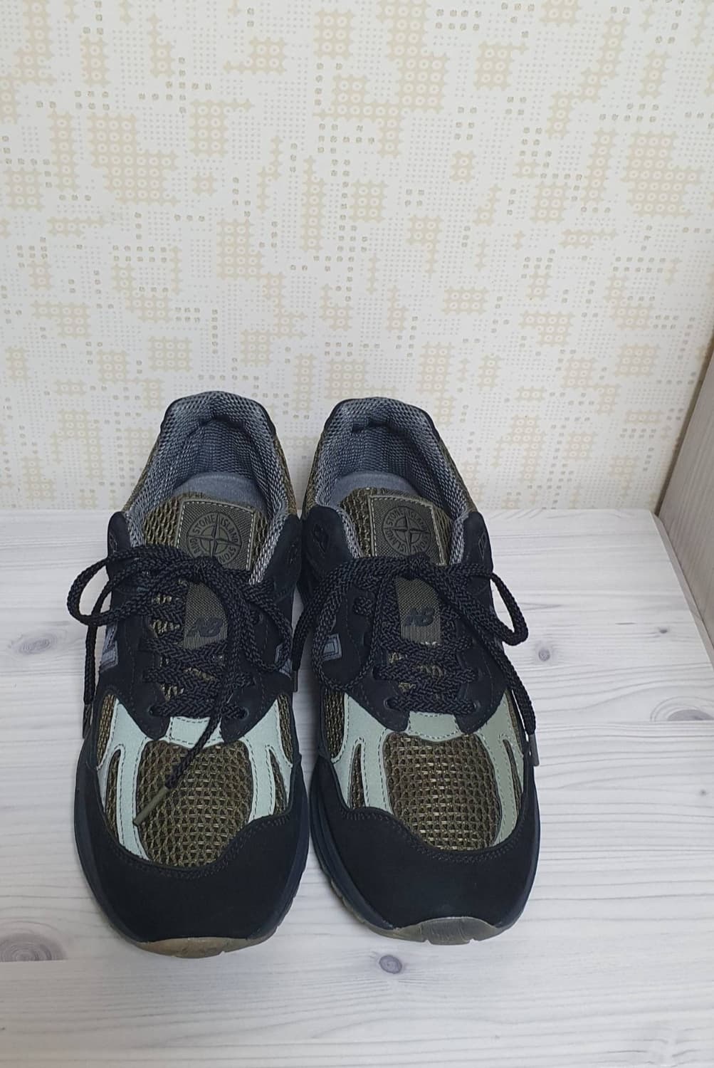 [260] 뉴발란스 991v2 스톤아일랜드 블랙 올리브 260사이즈 상품이미지3