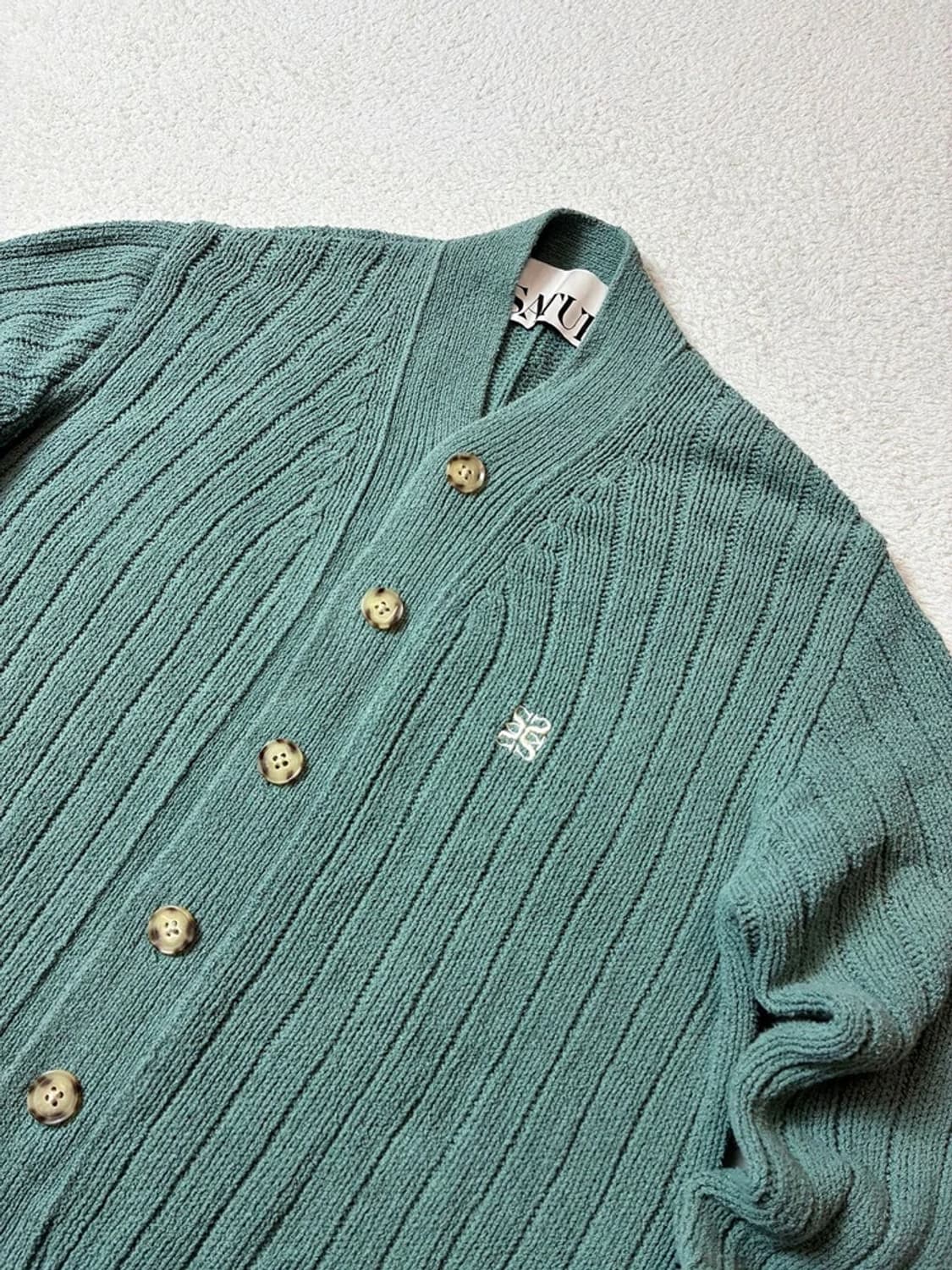 세터 SATUR 파로 오버 사이즈 케이블 가디건 PN6849 상품이미지2