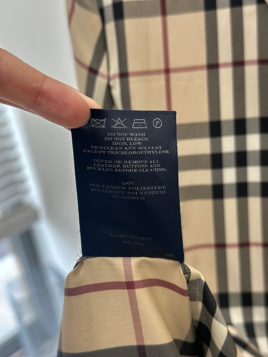 버버리 노바체크 싱글 롱 코트  상품이미지9