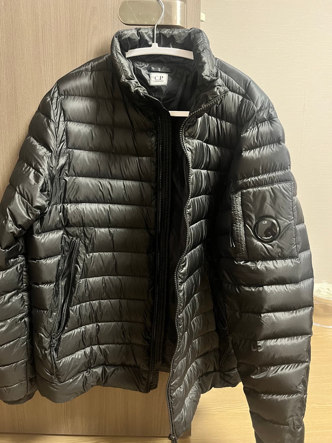 Cp 컴퍼니 DD쉘 패딩 블랙 상품이미지2