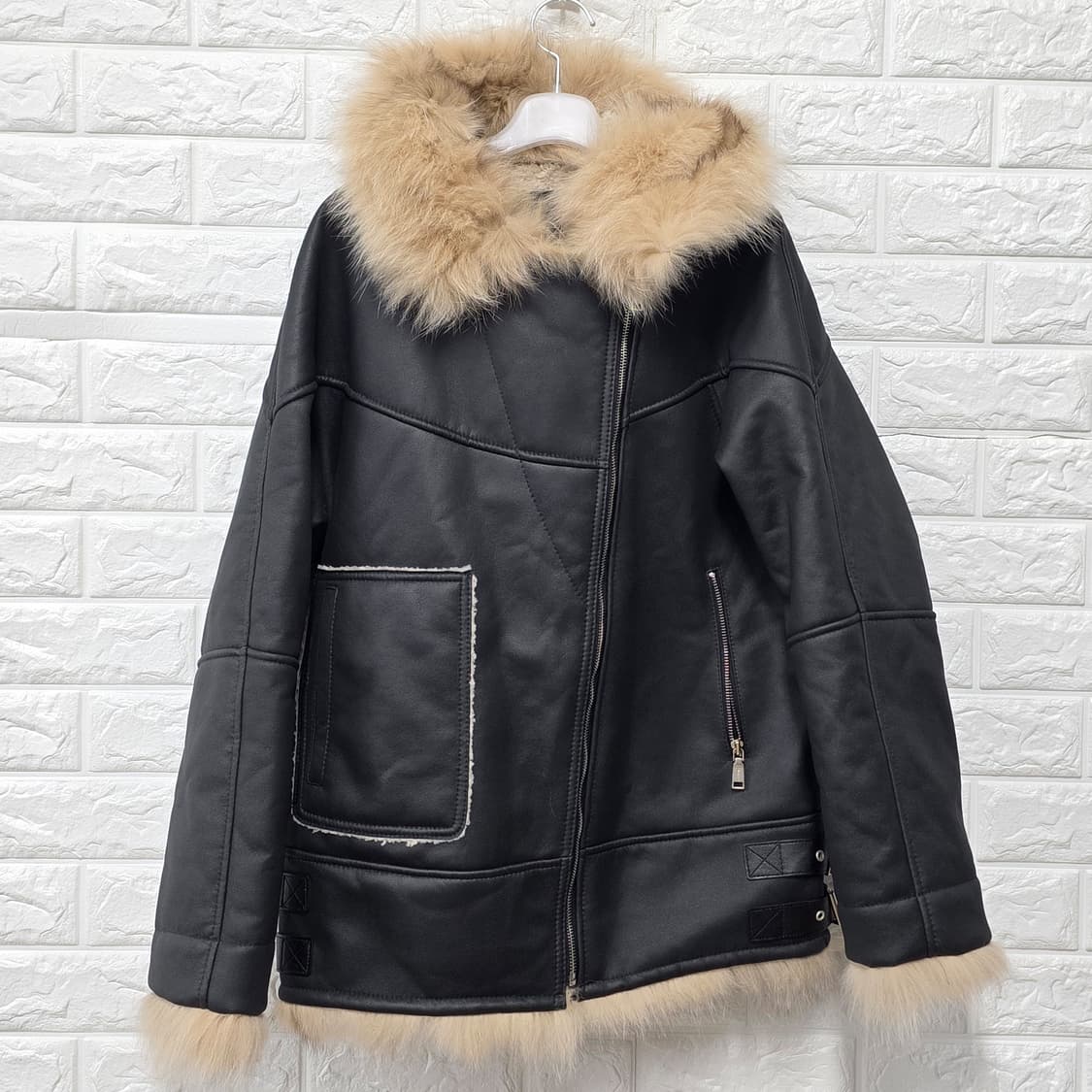 택포) 시슬리 무스탕 숏코트 L 상품이미지1