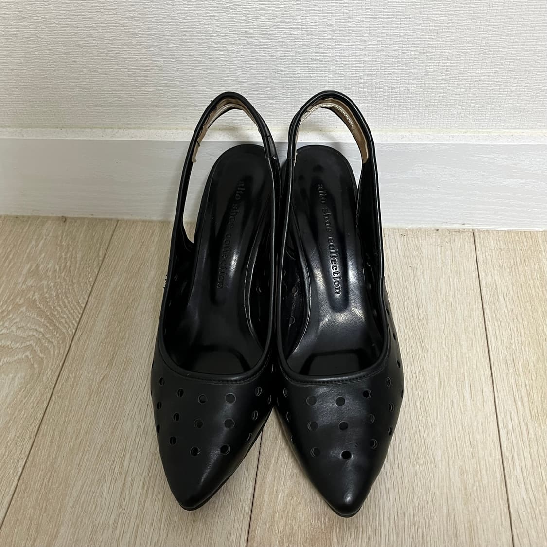 뾰족코 블랙 통굽 슬링백 힐 6cm / 250mm 상품이미지5