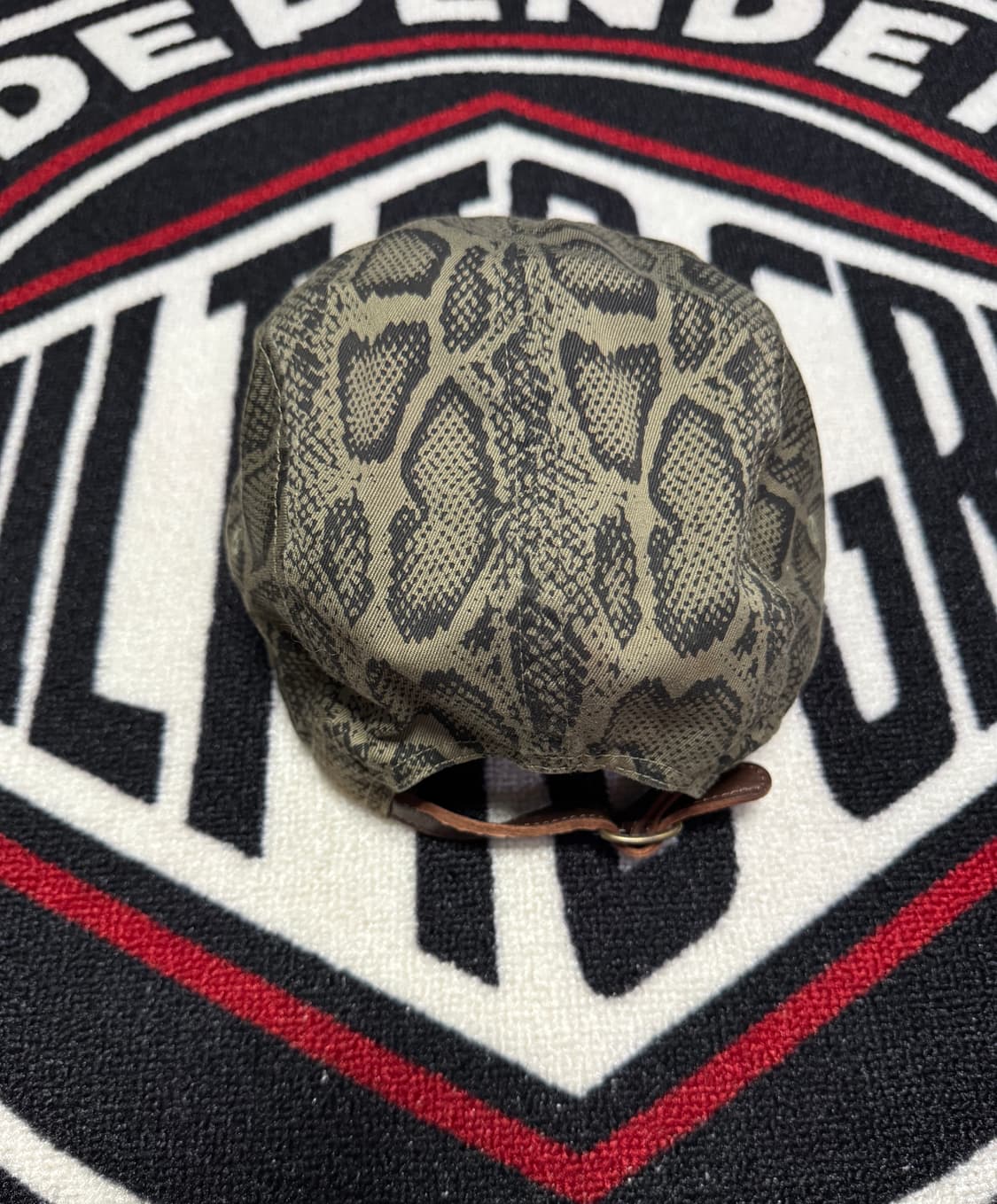 슈프림 워시드 치노 트윌 캠프캡 스네이크 레드 박스 로고 상품이미지4