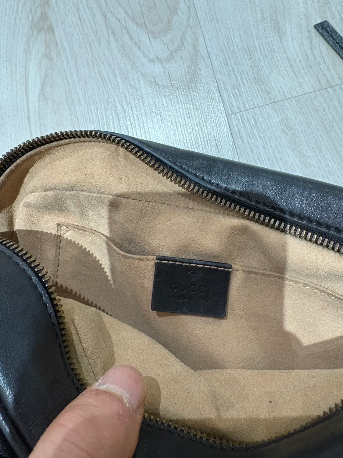 구찌 GG 마몽 마틀라세 미니백 상품이미지5