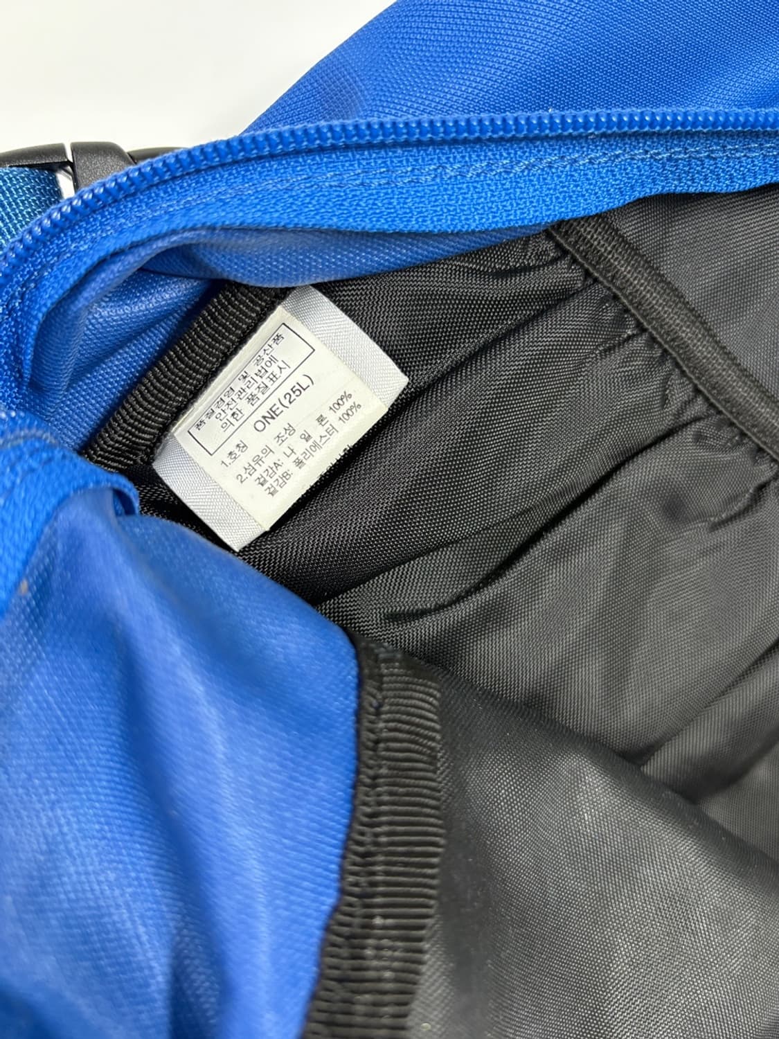 노스페이스의 텔러스 25 가방 상품이미지6