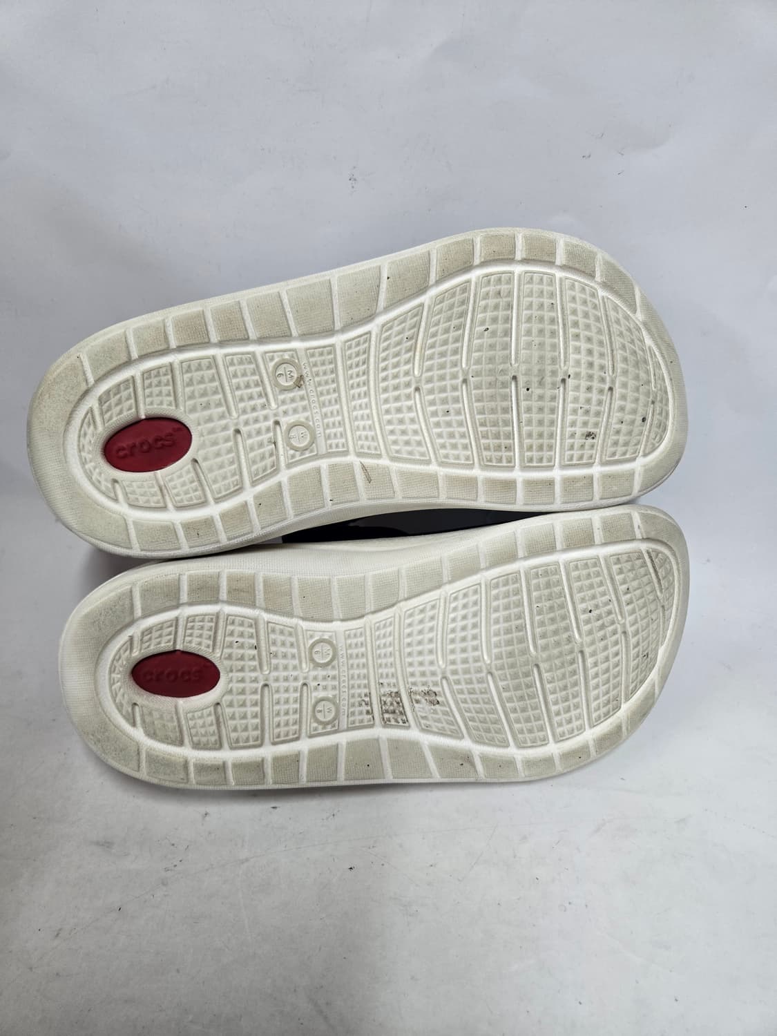 크록스 라이트라이드 클로그 네이비/레드 M6W8 250 상품이미지5