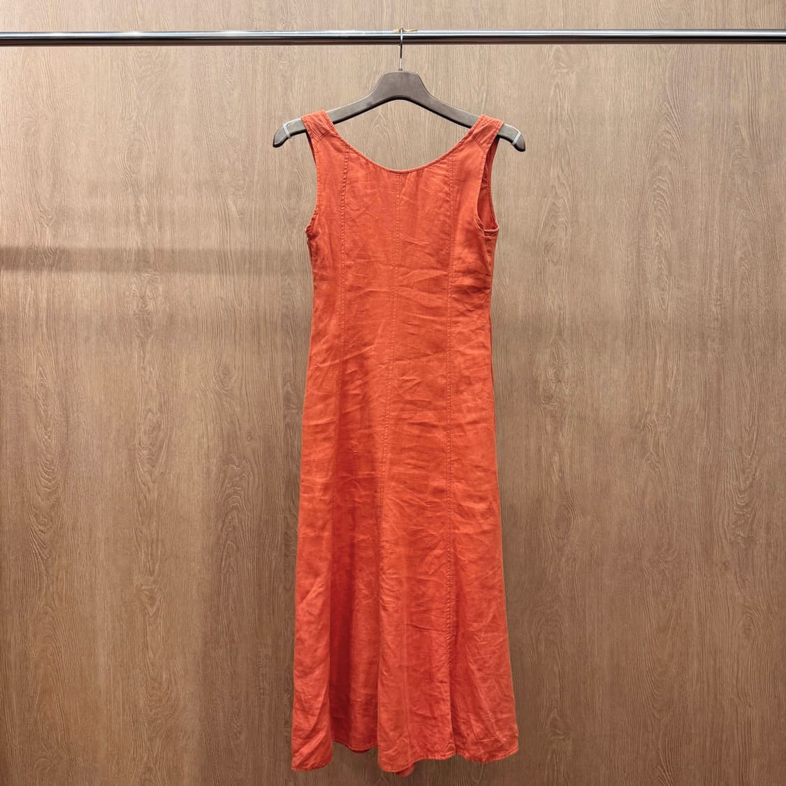 막스마라 위켄드 린넨 슬리브리스 롱 원피스 절개라인 디테일 오렌지 상품이미지3